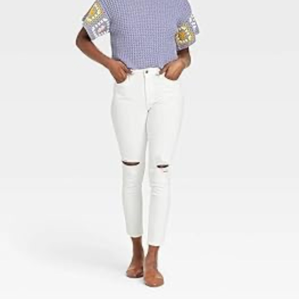 High-Rise Distressed Skinny Jeans white/ivory